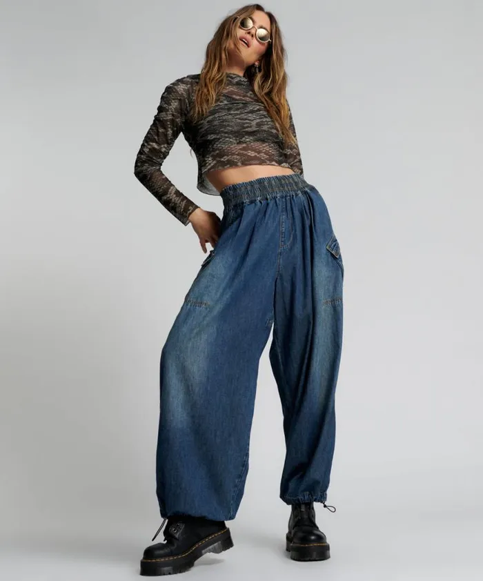 Women One Teaspoon Bottoms USED BLUE DENIM PARACHUTE PANTS