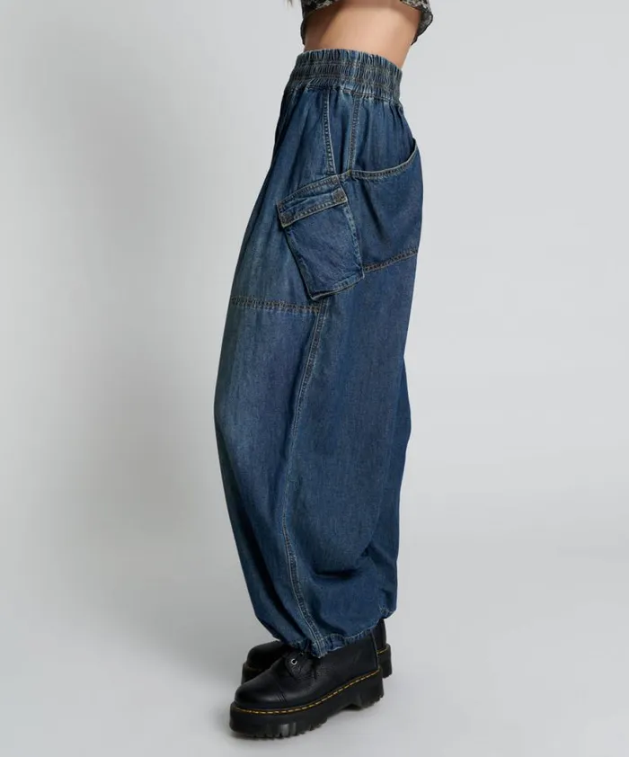 Women One Teaspoon Bottoms USED BLUE DENIM PARACHUTE PANTS Women One Teaspoon Bottoms USED BLUE DENIM PARACHUTE PANTS