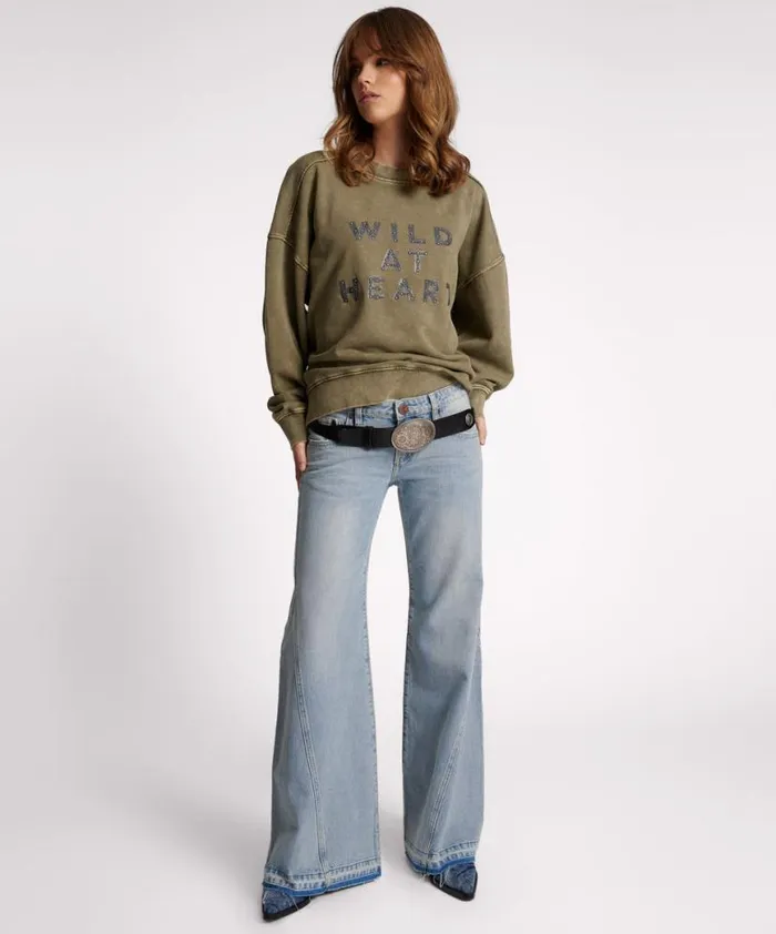 Women One Teaspoon Hoodies And Sweats WILD AT HEART STUDDED RETRO SWEATER Women One Teaspoon Hoodies And Sweats WILD AT HEART STUDDED RETRO SWEATER