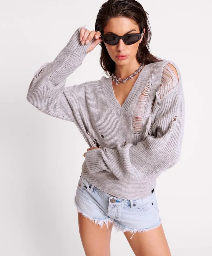 Women One Teaspoon Knitwear LADDERED VNECK DISTRESSED SWEATER