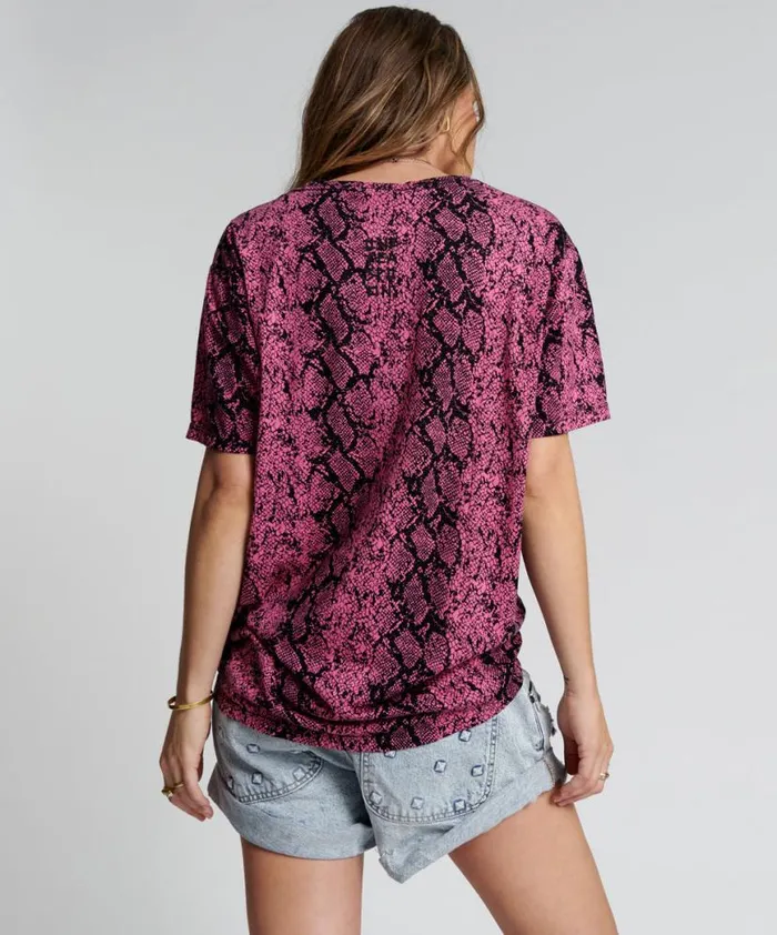 Women One Teaspoon Organic Tees SNAKE HAND PRINTED ORGANIC CREW TEE Women One Teaspoon Organic Tees SNAKE HAND PRINTED ORGANIC CREW TEE