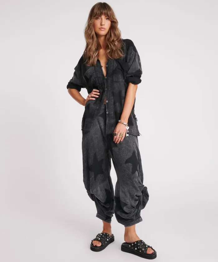 Women One Teaspoon Shirts BLACK STAR MUSLIN LONGLINE SHIRT Women One Teaspoon Shirts BLACK STAR MUSLIN LONGLINE SHIRT