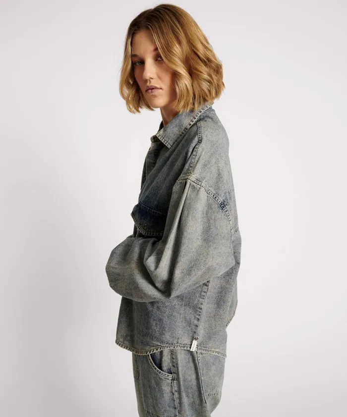 Women One Teaspoon Shirts DIRTY BLUE OVERSIZED DENIM WESTERN SHIRT Women One Teaspoon Shirts DIRTY BLUE OVERSIZED DENIM WESTERN SHIRT