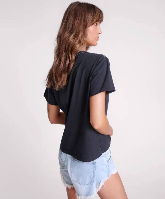 Women One Teaspoon Tees and Tanks BLACK GRAFFITI BIRD SPLIT HEM TEE Women One Teaspoon Tees and Tanks BLACK GRAFFITI BIRD SPLIT HEM TEE