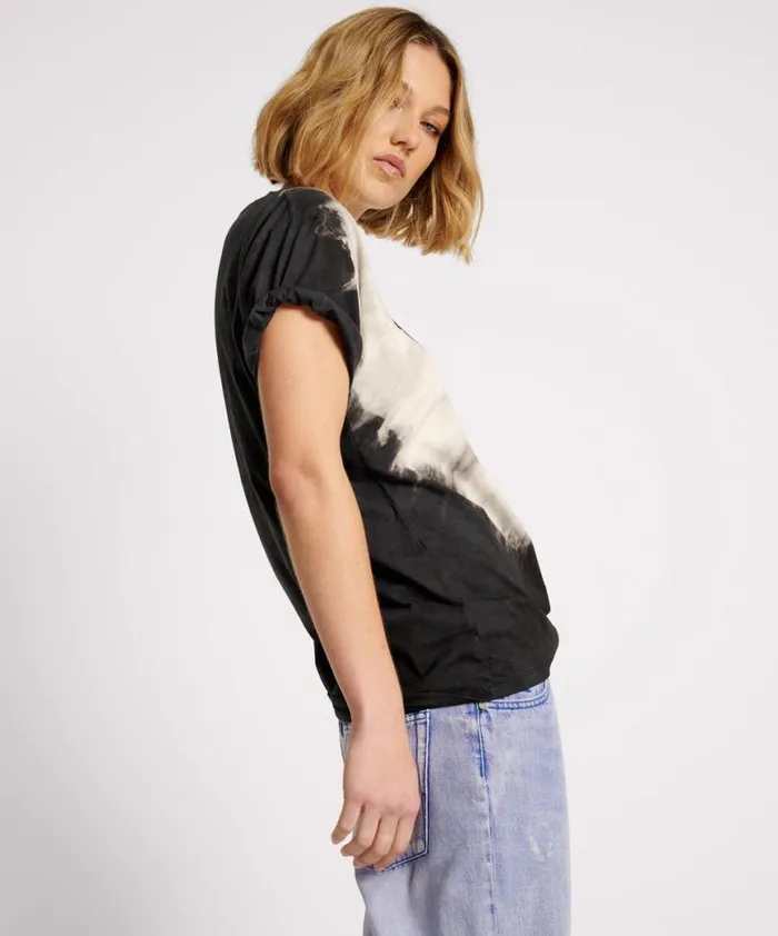Women One Teaspoon Tees and Tanks BLACK HEART TIE DYE UNISEX TEE Women One Teaspoon Tees and Tanks BLACK HEART TIE DYE UNISEX TEE