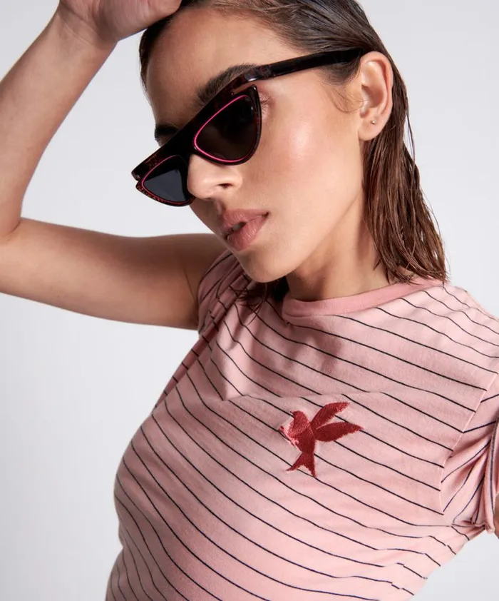 Women One Teaspoon Tees and Tanks BOWER BIRD EMBROIDERED LOGO FITTED TEE PINK Women One Teaspoon Tees and Tanks BOWER BIRD EMBROIDERED LOGO FITTED TEE PINK