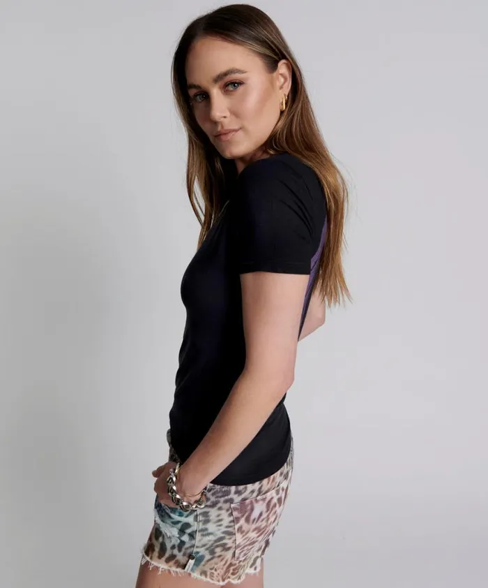 Women One Teaspoon Tees and Tanks WASHED BLACK SMILEY LOGO FITTED TEE Women One Teaspoon Tees and Tanks WASHED BLACK SMILEY LOGO FITTED TEE