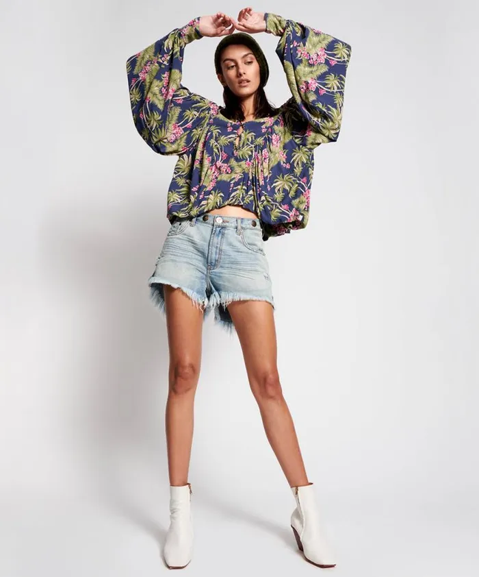 Women One Teaspoon Tops HAWAIIAN LITTLE LIES TOP Women One Teaspoon Tops HAWAIIAN LITTLE LIES TOP