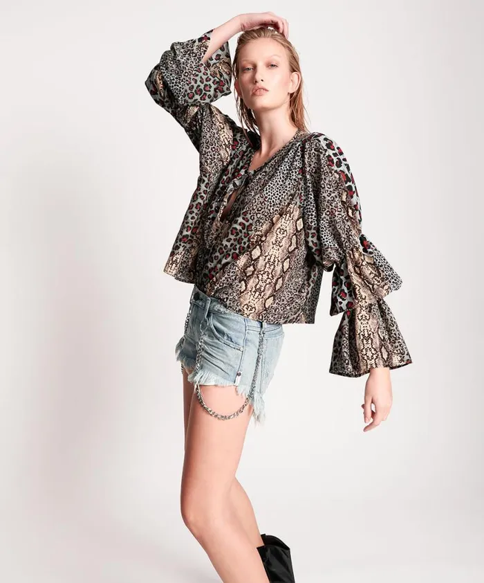 Women One Teaspoon Tops PUNK PYTHON SOPHISTICATED SAVAGE TOP Women One Teaspoon Tops PUNK PYTHON SOPHISTICATED SAVAGE TOP