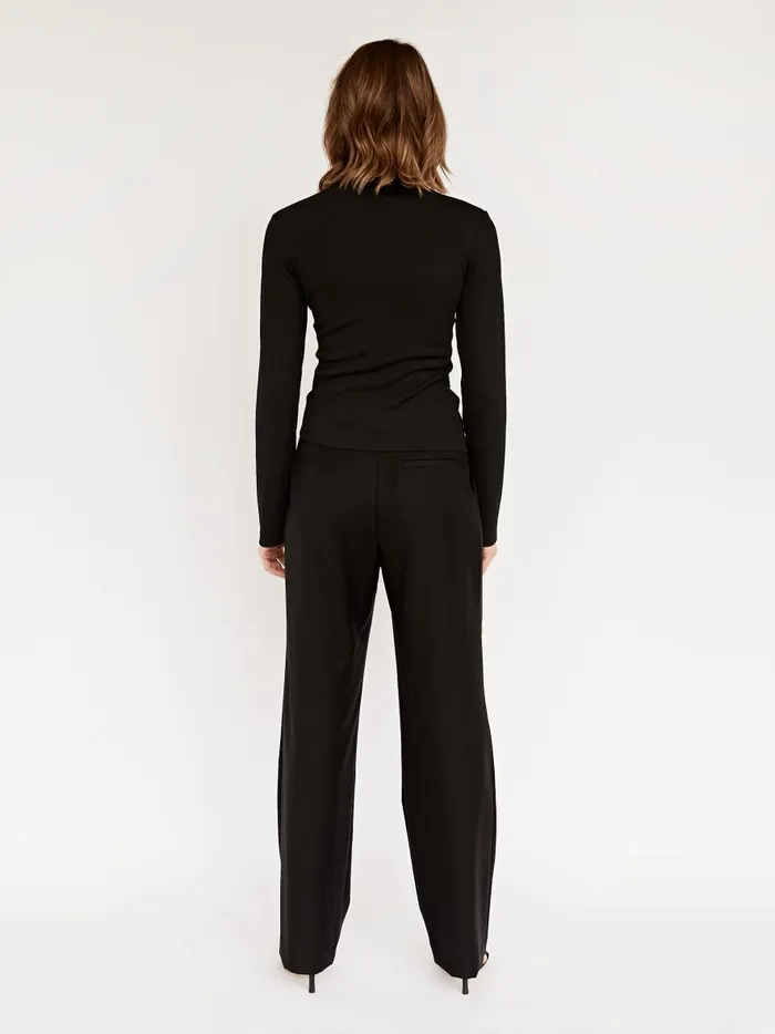 Women Open Twist Long Sleeve Top Black The UNDONE Tops