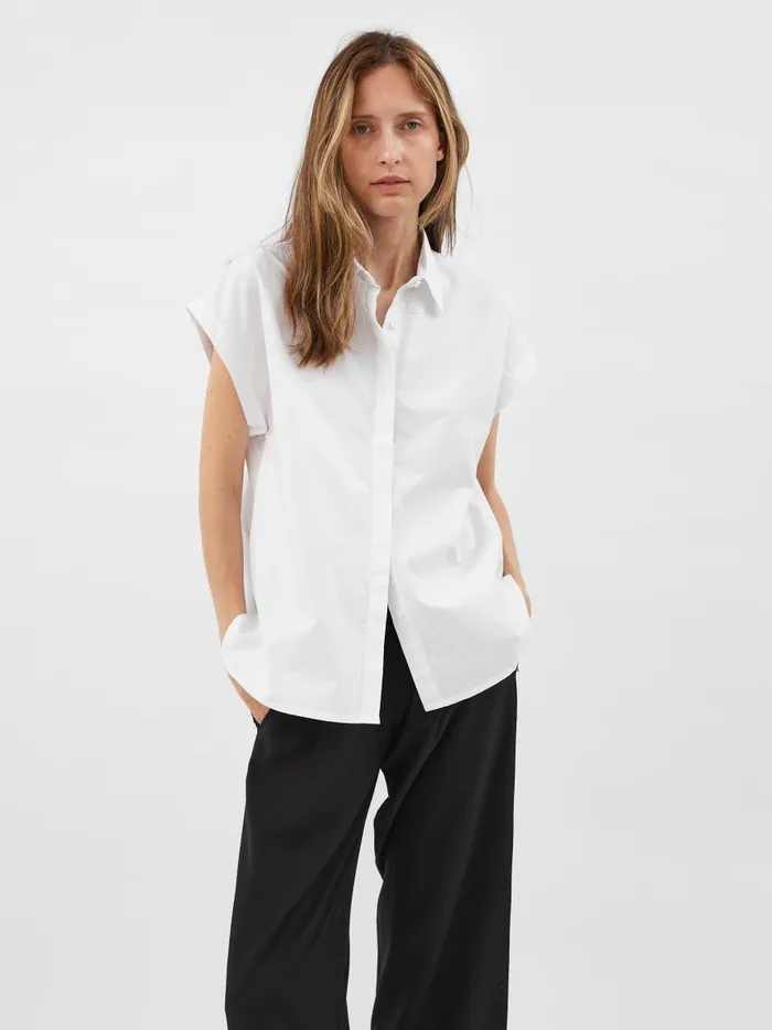 Women Relaxed Sleeveless Shirt White The UNDONE Tops