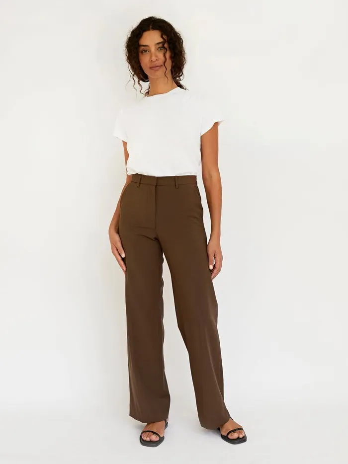 Women Relaxed Tailored Trouser Coffee The UNDONE Pants
