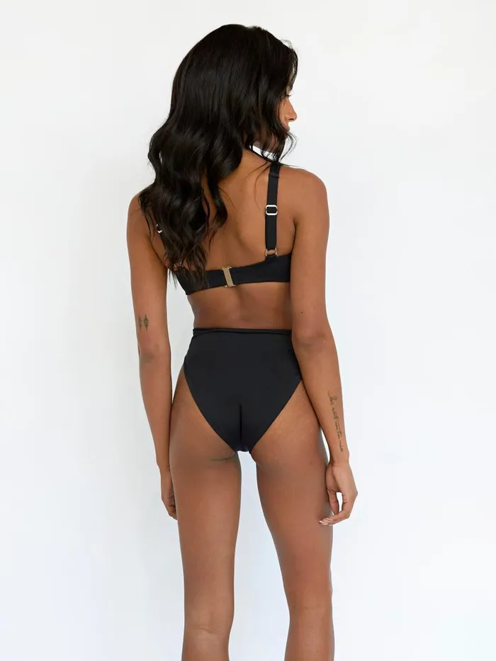 Women The Crop Top Black The UNDONE Swimwear