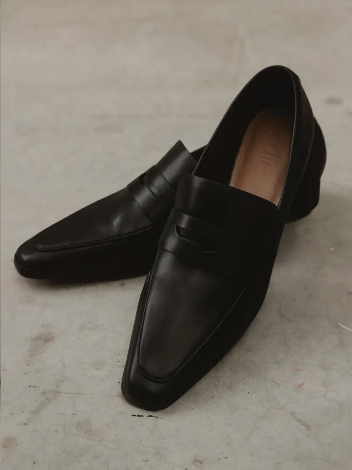Women The Jane Loafer Black The UNDONE Flats Women The Jane Loafer Black The UNDONE Flats