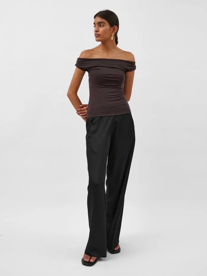 Women Vera Tee Espresso The UNDONE Tops