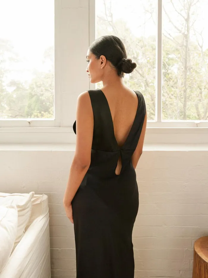 Women Vintage Maxi Black The UNDONE Loungewear