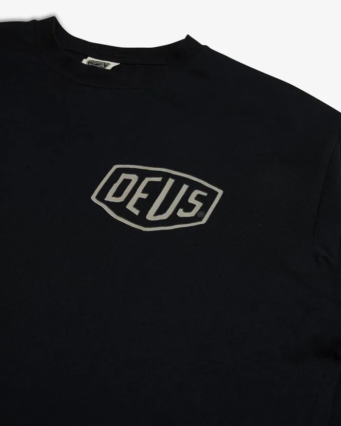 Zao Long Sleeve Tee 8211 Black Men Deus Ex Machina Tees Zao Long Sleeve Tee 8211 Black Men Deus Ex Machina Tees