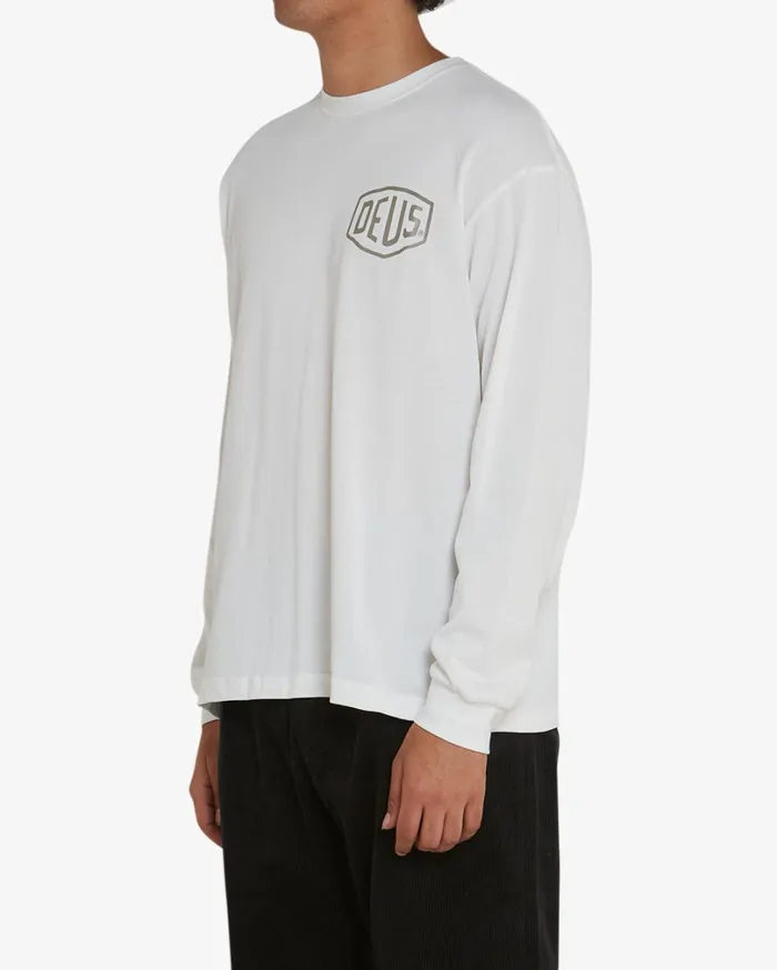 Zao Long Sleeve Tee 8211 White Men Deus Ex Machina Tees Zao Long Sleeve Tee 8211 White Men Deus Ex Machina Tees